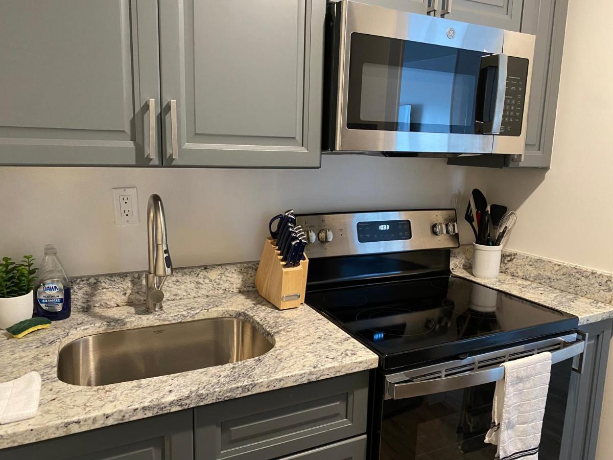 Stylish 1 Bedroom Apartment In Gadsden, Al Bagian luar foto